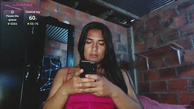 Snapshot of _Diviine_karoll_ chatting on 18, 9, 2025  Diviine karoll  online show from 18, 9, 2025