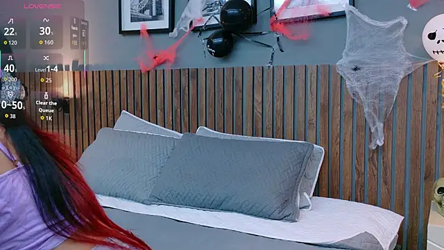 luna roja25 online show from 20, 10, 2025