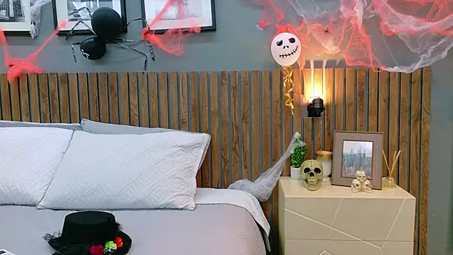 luna roja25 online show from 29, 10, 2025