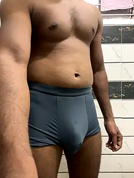 Snapshot of x7bong chatting on 28, 9, 2025 x7bong online show from 28, 9, 2025