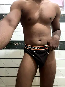 Snapshot of x7bong chatting on 10, 11, 2025 x7bong online show from 10, 11, 2025