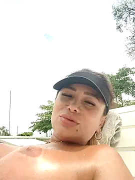mia mancinii online show from 3, 7, 2026