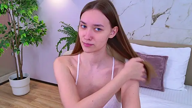 AmadaReine online show from 30, 11, 2025