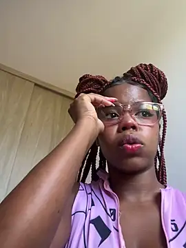 Sweet-Jade online show from 28, 9, 2025