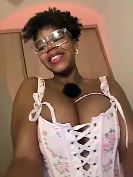 Sweet-Jade online show from 18, 4, 2026