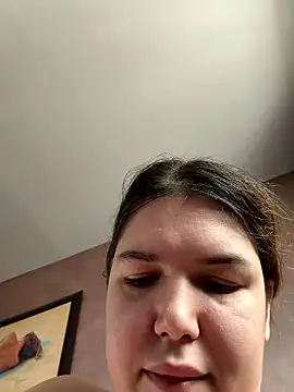 IssadoraaPink online show from 10, 1, 2026