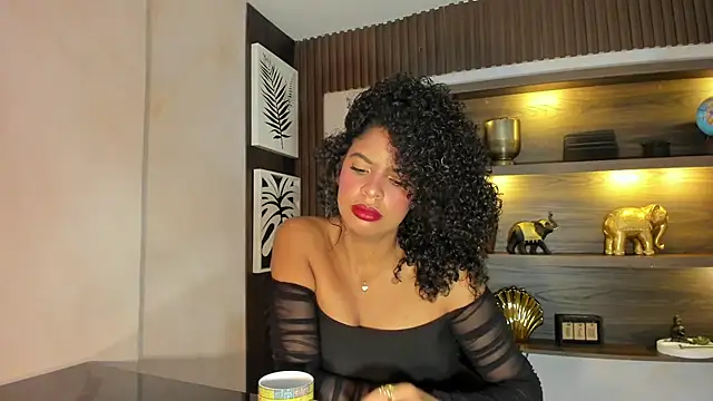 Snapshot of SheyLopez chatting on 11, 7, 2026 SheyLopez online show from 11, 7, 2026