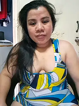 Snapshot of hotlyn45 chatting on 5, 12, 2025 hotlyn45 online show from 5, 12, 2025