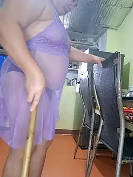 Snapshot of hotlyn45 chatting on 7, 1, 2026 hotlyn45 online show from 7, 1, 2026