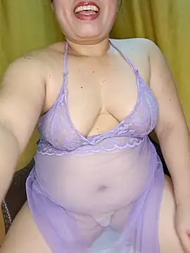 Snapshot of hotlyn45 chatting on 7, 3, 2026 hotlyn45 online show from 7, 3, 2026