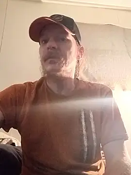 Snapshot of Poundtown1226 chatting on 17, 2, 2026 Poundtown1226 online show from 17, 2, 2026