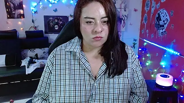 Snapshot of carol_20 chatting on 7, 12, 2024 carol 20 online show from 7, 12, 2024