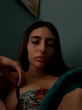 RoseyMae online show from 19, 10, 2025