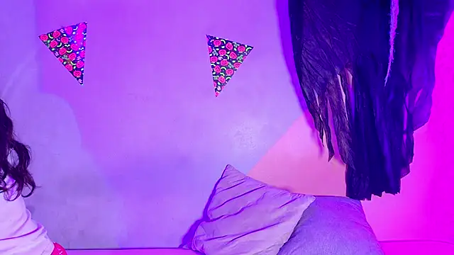 Laura and Kevin online show from 30, 10, 2025