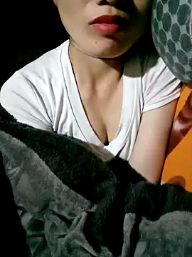 ngan-cute online show from 25, 10, 2025