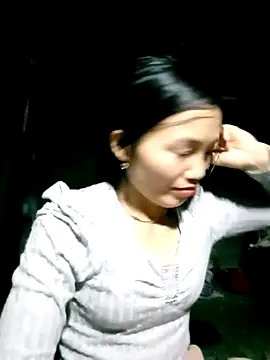 ngan-cute online show from 9, 11, 2025