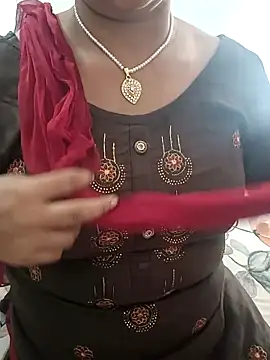 Snapshot of angel_ridhi chatting on 11, 9, 2025 angel ridhi online show from 11, 9, 2025