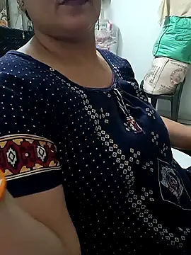 Snapshot of angel_ridhi chatting on 1, 6, 2026 angel ridhi online show from 1, 6, 2026