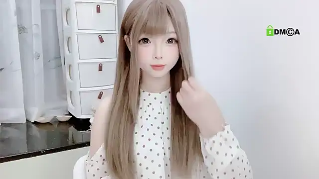 liuruyuan888 online show from 24, 9, 2025