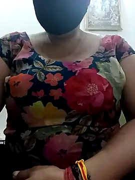 Snapshot of Rakhi_sawant143 chatting on 28, 10, 2025 Rakhi sawant143 online show from 28, 10, 2025