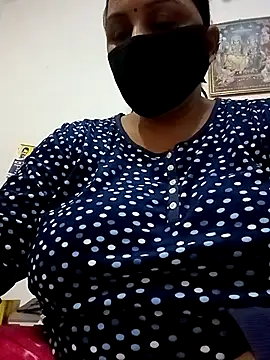 Snapshot of Rakhi_sawant143 chatting on 15, 11, 2025 Rakhi sawant143 online show from 15, 11, 2025