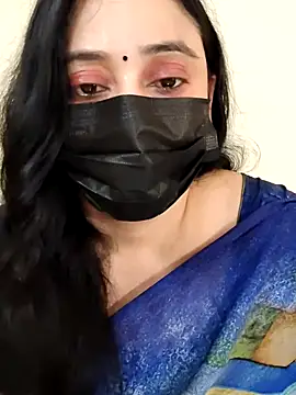 Monica cams online show from 15, 11, 2025