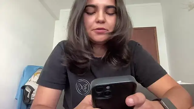 Snapshot of bruninhapt chatting on 13, 9, 2025 bruninhapt online show from 13, 9, 2025