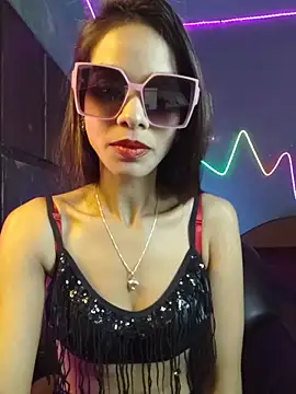 royeoy22 online show from 11, 4, 2026