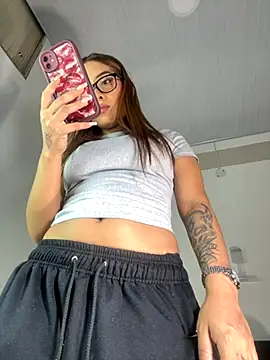 RedVelvet Dream online show from 13, 10, 2025