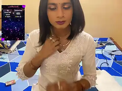 LuvLayla online show from 22, 4, 2026