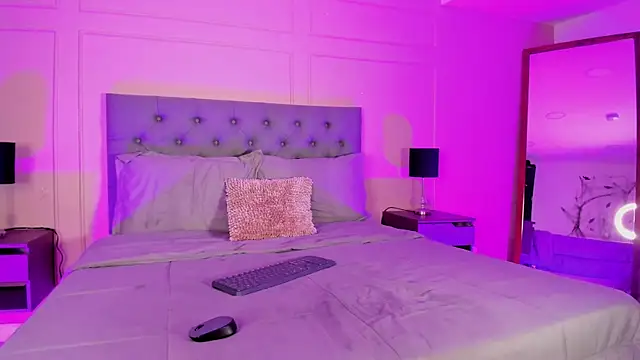 ALICESANDOVAL online show from 14, 11, 2025