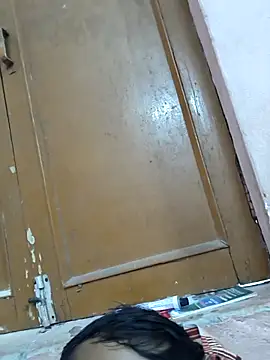 Deshi hot boy online show from 28, 9, 2025