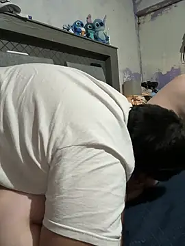 GGlezc18 online show from 16, 7, 2026