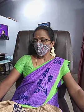 Snapshot of umashreetamil chatting on 26, 5, 2026 umashreetamil online show from 26, 5, 2026