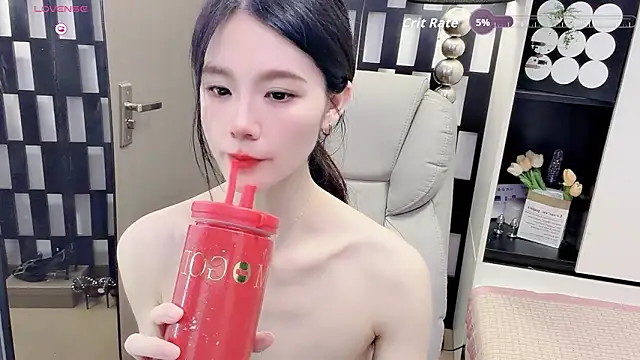 Yueyue-MM online show from 18, 5, 2026