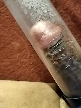 Snapshot of HIIMSINGLEBOY chatting on 15, 10, 2025 HIIMSINGLEBOY online show from 15, 10, 2025