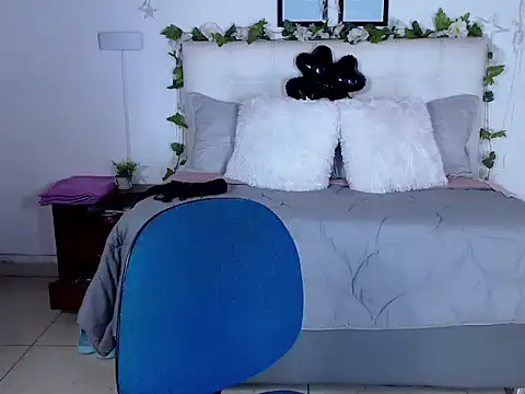 Snapshot of Aliciacute__ chatting on 17, 1, 2026 Aliciacute online show from 17, 1, 2026