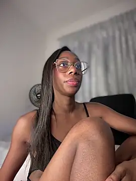 AmyRoss 1 online show from 27, 10, 2025