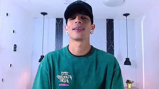 Franvill Trato online show from 1, 11, 2025