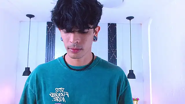 Franvill Trato online show from 8, 11, 2025