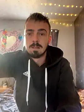 Snapshot of jaycoy22 chatting on 24, 9, 2025 jaycoy22 online show from 24, 9, 2025