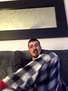 Snapshot of jaycoy22 chatting on 11, 2, 2026 jaycoy22 online show from 11, 2, 2026