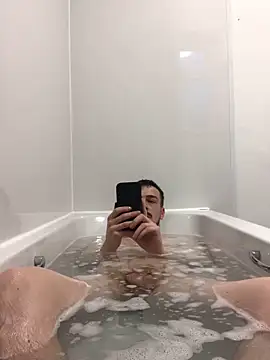 Snapshot of jaycoy22 chatting on 18, 2, 2026 jaycoy22 online show from 18, 2, 2026