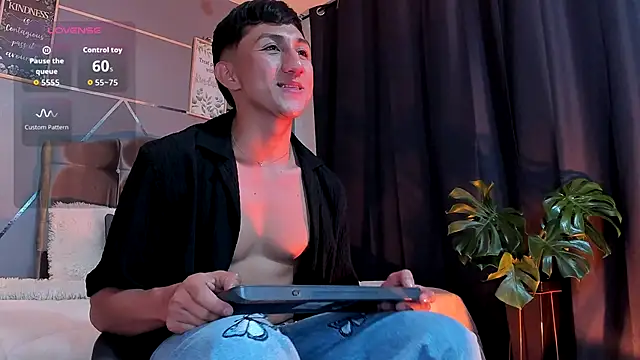 oliver mr  online show from 1, 12, 2025