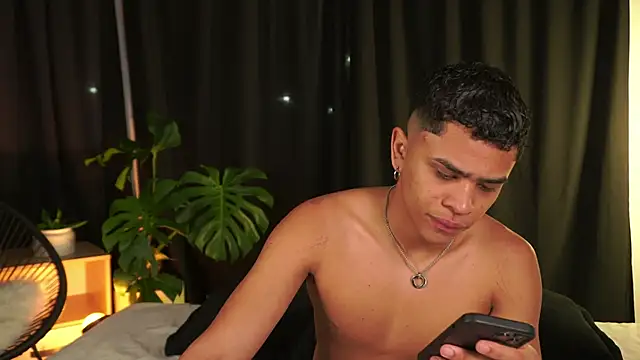 Snapshot of EROS_AND_ALAN chatting on 18, 2, 2026 EROS AND ALAN online show from 18, 2, 2026