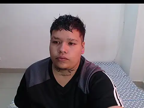 Yulian bigclit7 online show from 18, 12, 2025