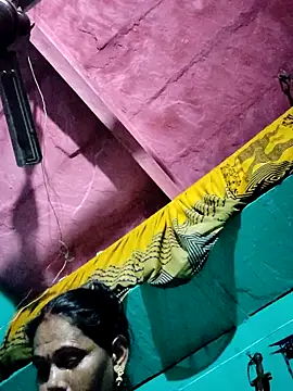 Pooja750 online show from 4, 11, 2025