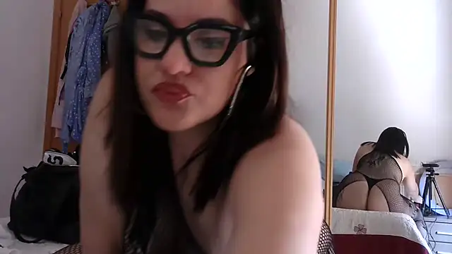 Cuquita83 online show from 22, 3, 2026