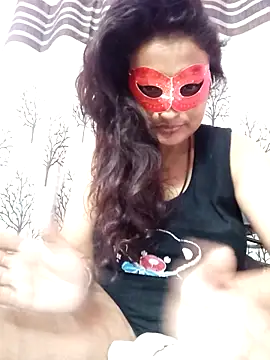 Snapshot of Gullapi chatting on 5, 11, 2025 Gullapi online show from 5, 11, 2025