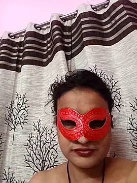 Snapshot of Gullapi chatting on 11, 11, 2025 Gullapi online show from 11, 11, 2025